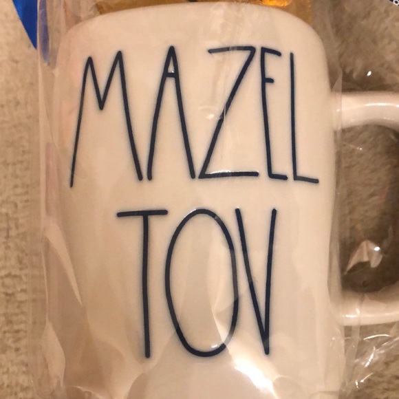 NWT-Rae Dunn “Mazel Tov” mug - Picture 3 of 4